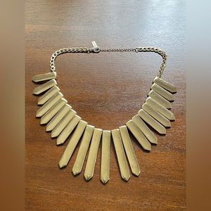 Bauble Bar Necklace Costume Jewelry Statement Necklaces EUC